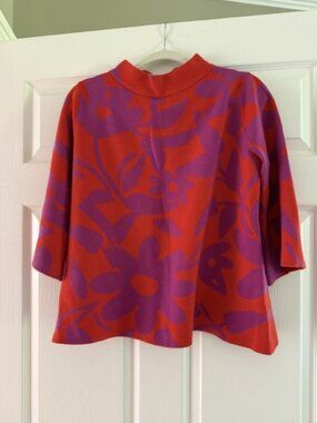 Fate Brand Sweater Size Small
